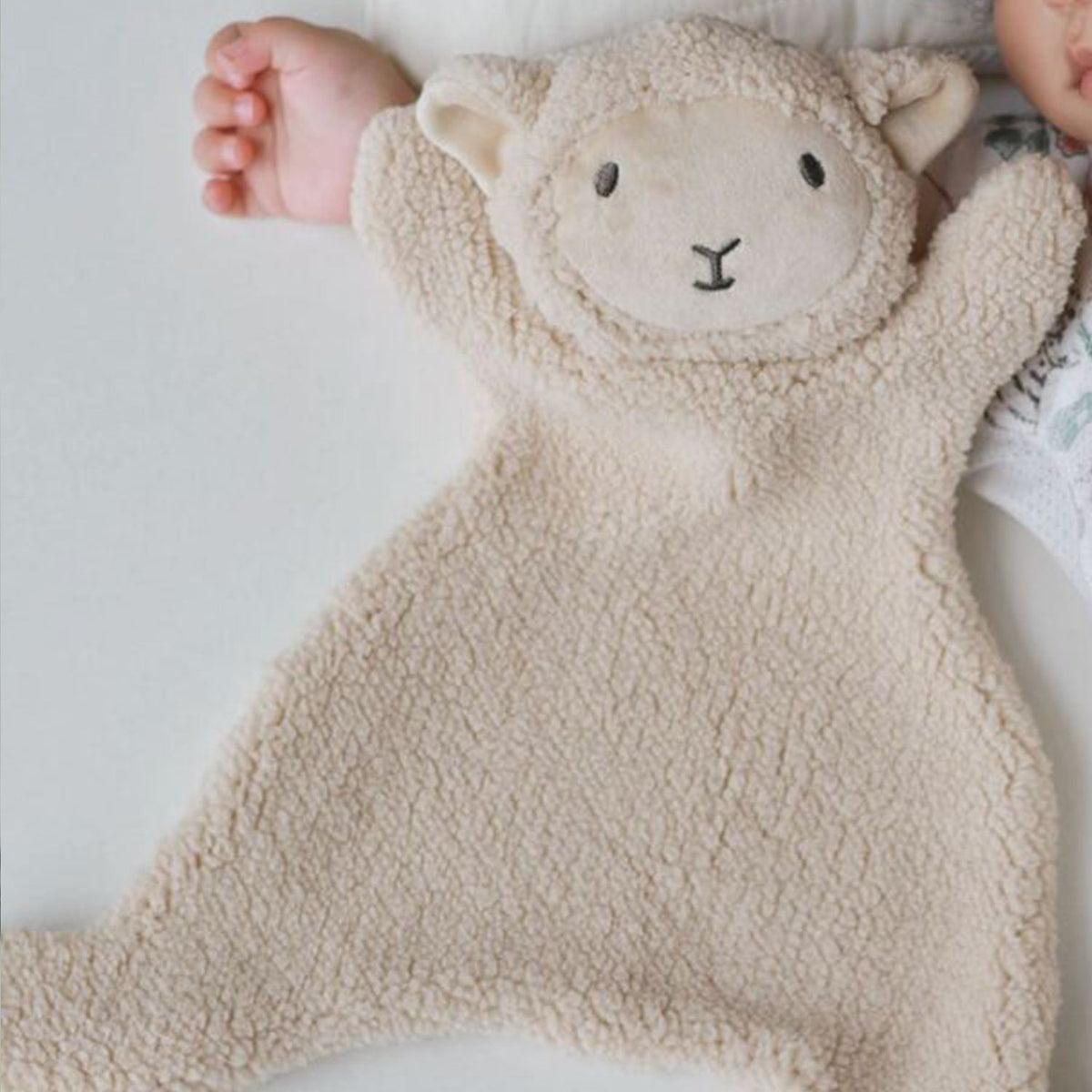 Sherpa Baby Comforter – Flat Bear or Lamb Cuddle Cloth | 30 cm | 0–3 Years