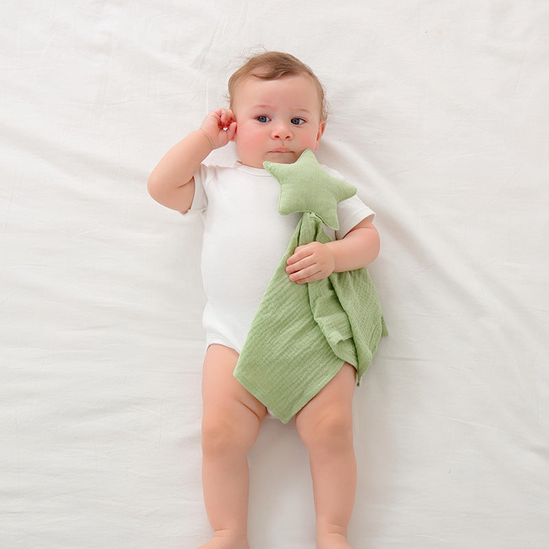 Crinkled gauze baby comforter square with a padded star hand puppet – view 5 of 11