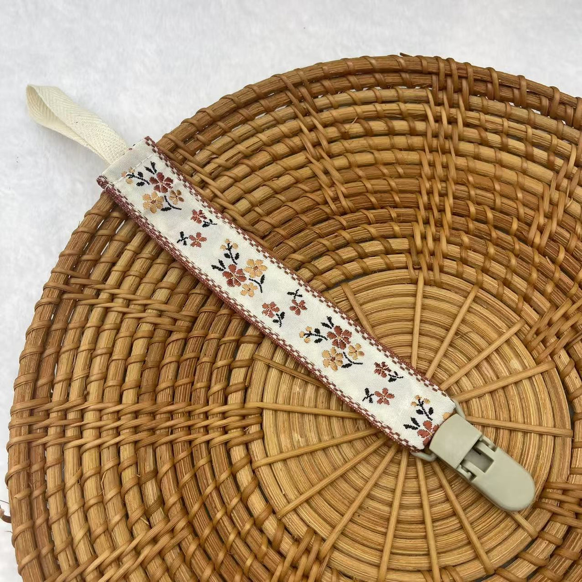 Embroidered Flower (Plastic Clip) embroidered fabric dummy clip