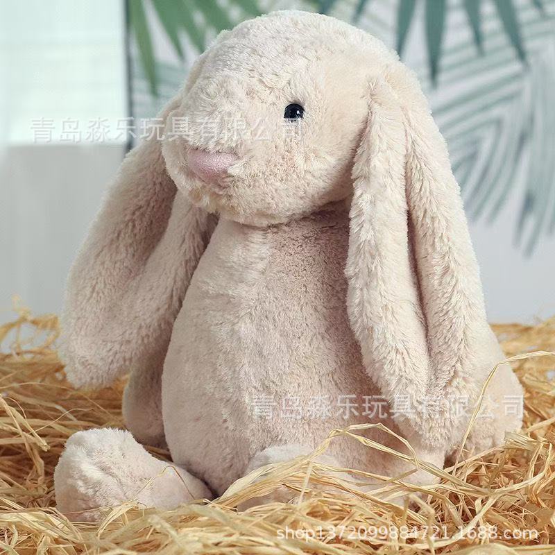 Baby comforter with plush bunny, bear or puppy head on a small comforter blanket – view 20 of 20