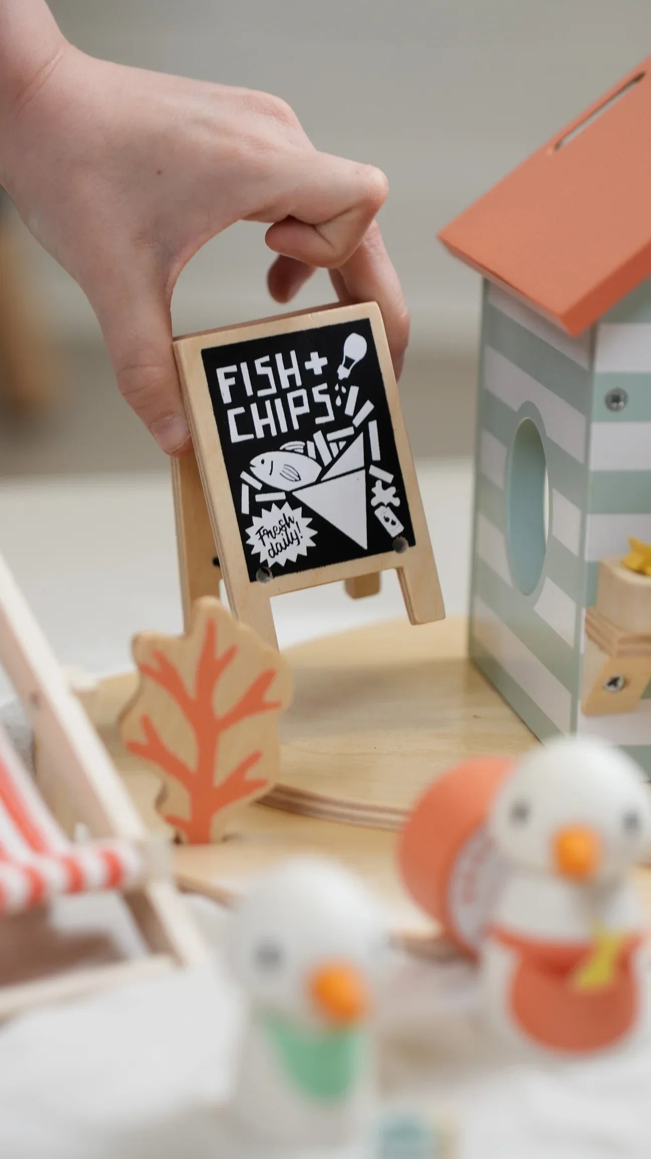 Wooden Beach Hut Play Set - Sandy's Fish and Chips